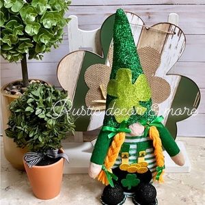 🍀St. Patrick’s Day Girl Gnome Decor